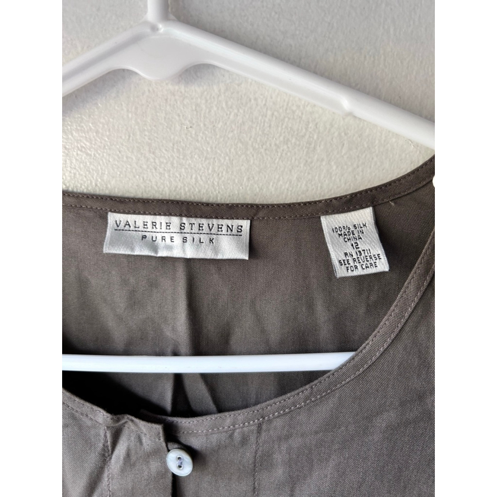 Women's Valerie Stevens Gray Silk Tunic Size 12 - Picture 3 of 5